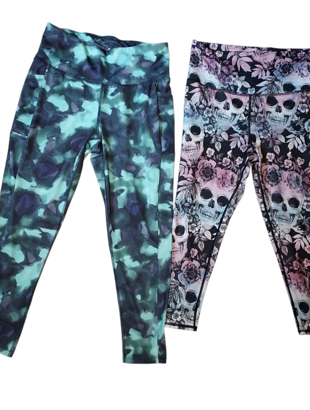 Lot Of 2 Womens L  Leggings  Pockets Pink Blue Skulls/ Blue Black Space dye Yoga